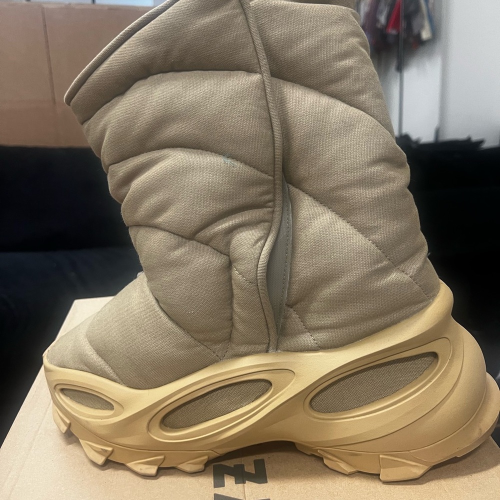 Yeezy  NSLTD Tan Quilted Boots with Chunky Sole. 2021 in khaki